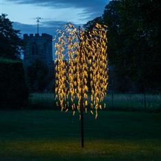 Willow Tree (810 LEDs)