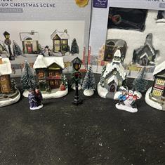 12 Piece Christmas Village 