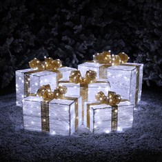 Set of 5 Winter Wonderland Parcels